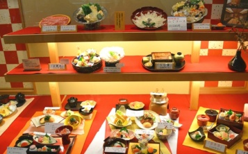The company “Nippon Dom” takes orders for the manufacture of models of dishes from photographs.
