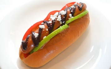 Cost of replica «Hot Dog» 155$