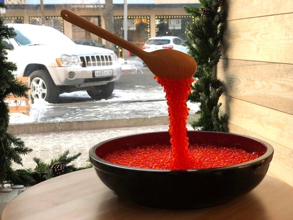 Custom red caviar food replica handcrafted in Japan for a seafood store showcase