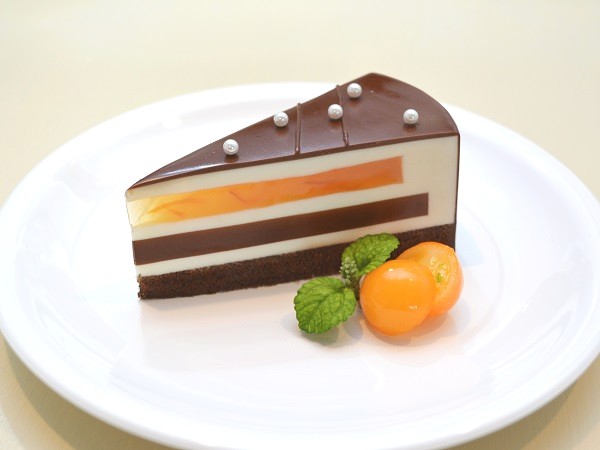 Replica “Orange Cappuccino Cake” — $169