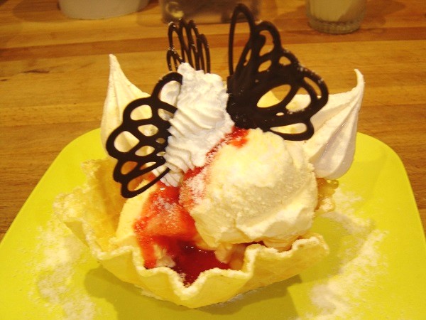 Ice Cream with Cream
