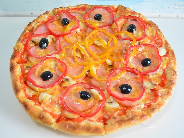 Ham Pizza replica — $210