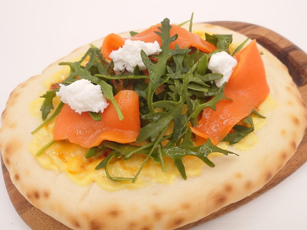 Pizza replica — $190