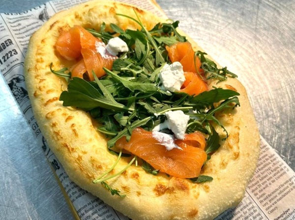 Pizza with Fish