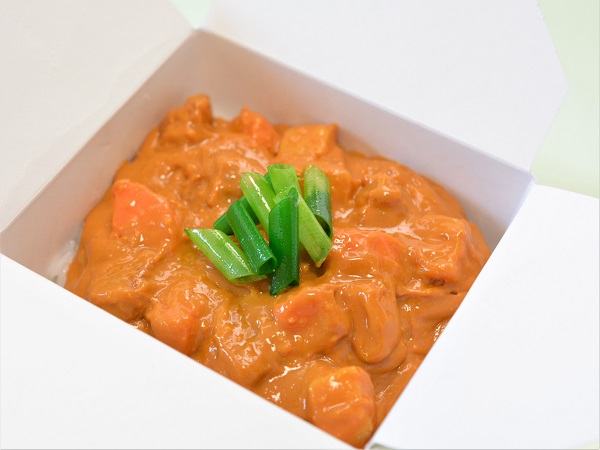 Wok Rice with Curry replica — $175