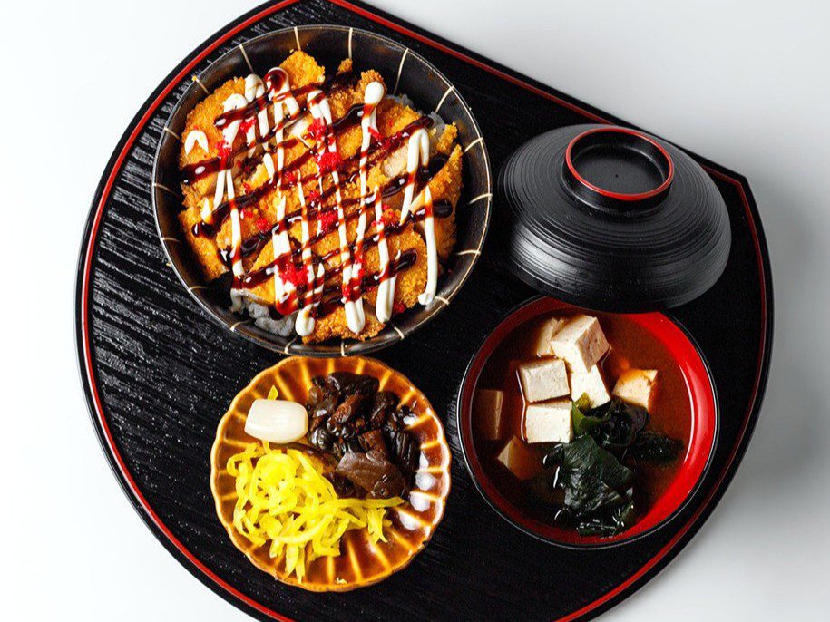 Original chicken mayo set at Bento Maru, Yuzhno-Sakhalinsk airport