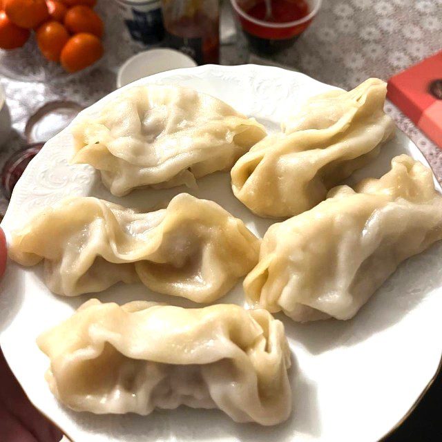 Оригинальное блюдо манты по-уйгурски в Umami Haus, Вольфсбург