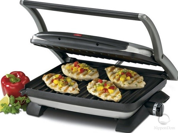 Models of grilled toasts capture customers attention, stimulate appetite and make customers want to cook the same at home.