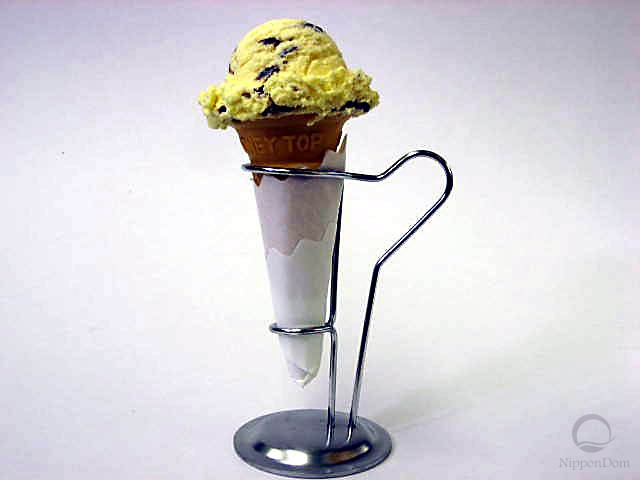 Chocolate chip vanilla ice cream