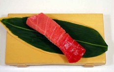 Replica of sushi Medium tuna-10
