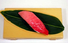 Replica of sushi Medium tuna-11