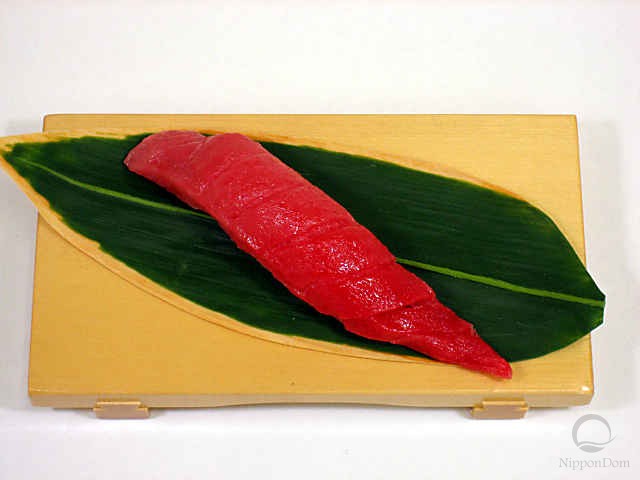 Replica of sushi Medium tuna-9