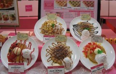 How to open a kids cafe and attract the customers?