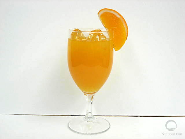 Orange juice decorated with orange (glass)