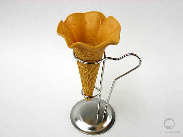 Soft serve waffle cone-2
