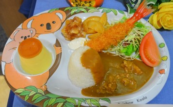 Creating a children's menu is one of the techniques to attract customers with children