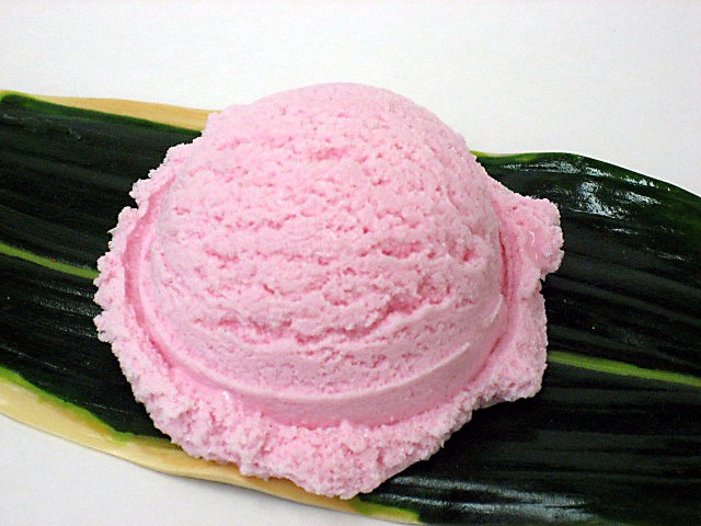 Strawberry ice cream (16)-2