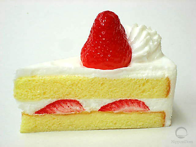 Strawberry cake-1